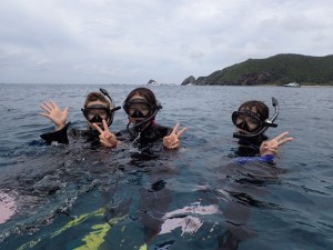 ケラマ無人島海水浴ツアー（シュノーケル）