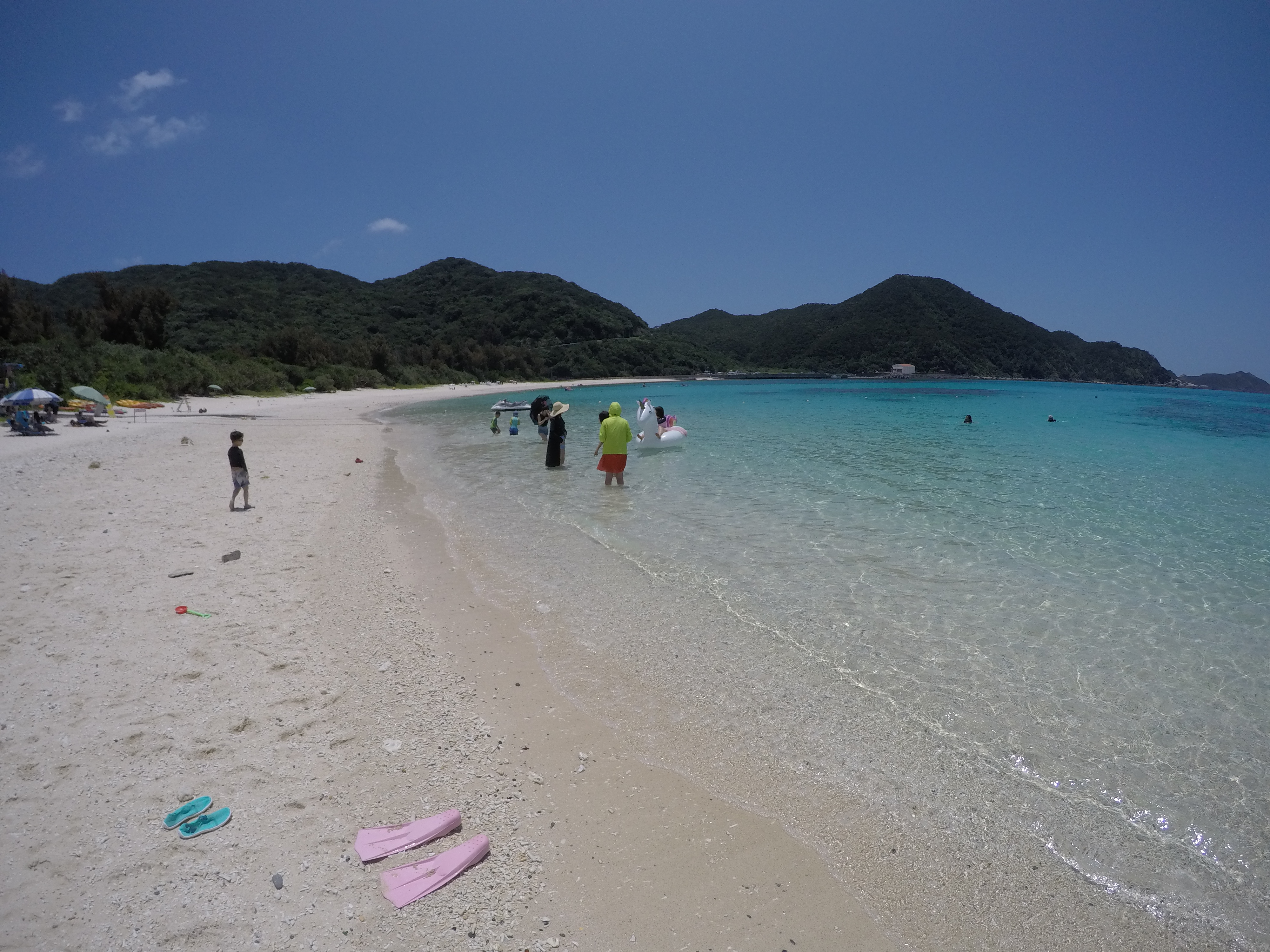 那覇泊港発 高速船orフェリーで行く 慶良間諸島 渡嘉敷島 日帰り 阿波連ビーチ 海水浴 とかしくビーチ 海亀インストラクター付き シュノーケリングツアー 1日で両方のビーチに行ける唯一のツアー 13 500 沖縄のオプショナルツアーセルリアンブルー