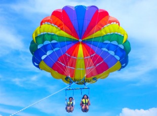 slider_parasailing1