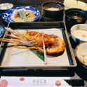 琉球料理とイセエビ