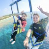 満員必須！絶景＆スリル満点！夏のパラセーリング体験！